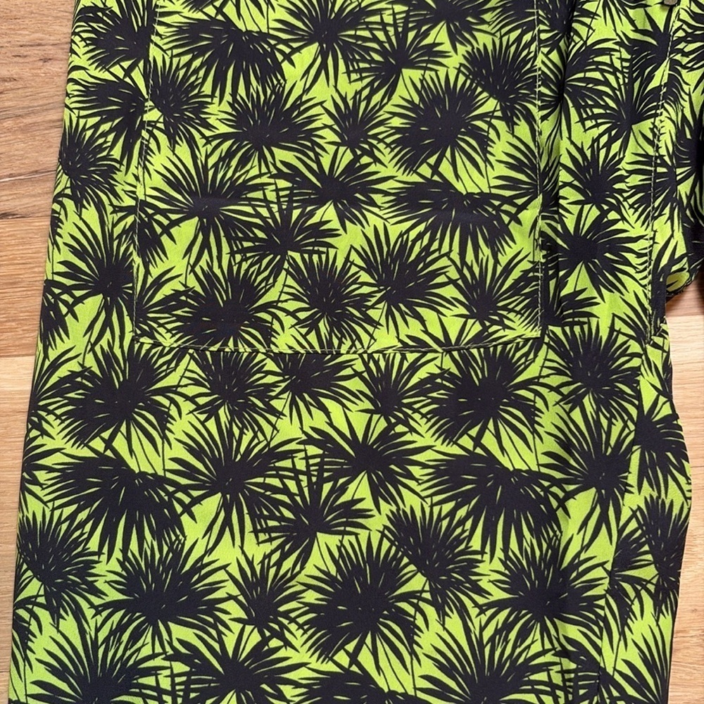 NWT Sandrine Neon Rose Green and Black Patterned Joggers Women’s M - Picture 4 of 15